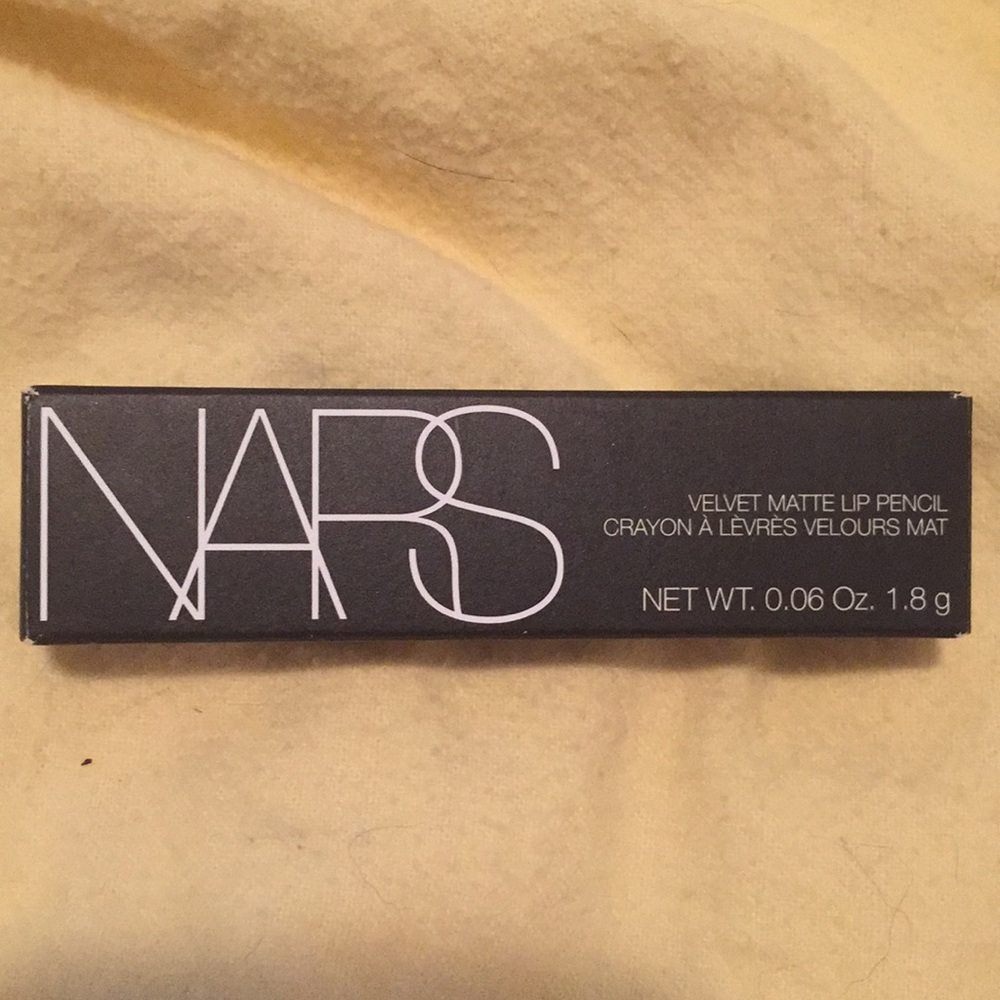 Nars velvet matte lip pencil